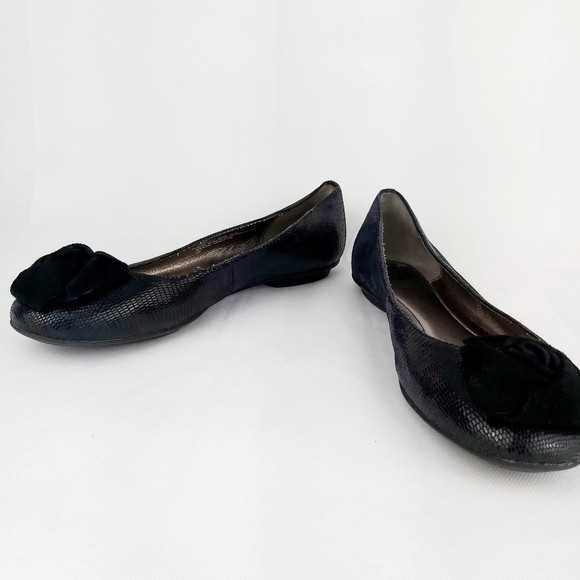 Söfft comfort slip on leather loafer flats shoes size 7M - Picture 3 of 9